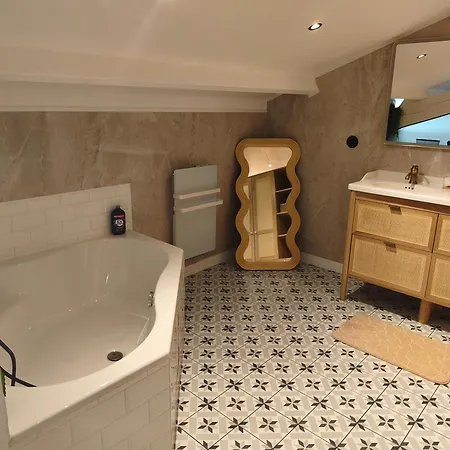 Дом отдыха Maison Sabaia - 2 - 2 Salles De Bain Реймс